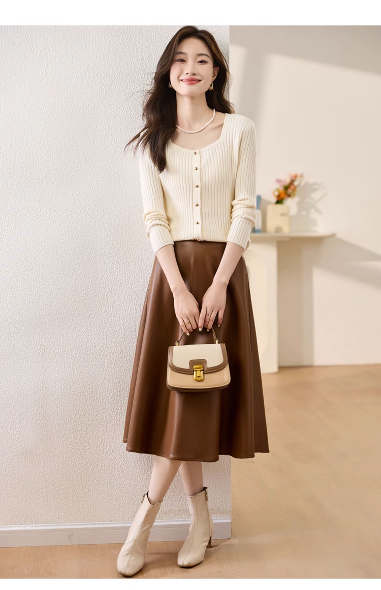 Spring 2024 New Women's Short Long sleeved Knitted Bottom Shirt