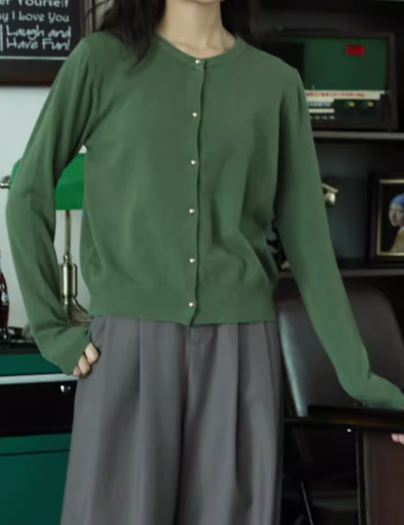 Fast fashion green loose fit slimming sweater knitted cardigan long sleeved jack